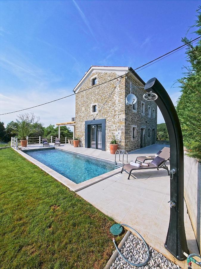Villa Carica Krasica  Екстер'єр фото